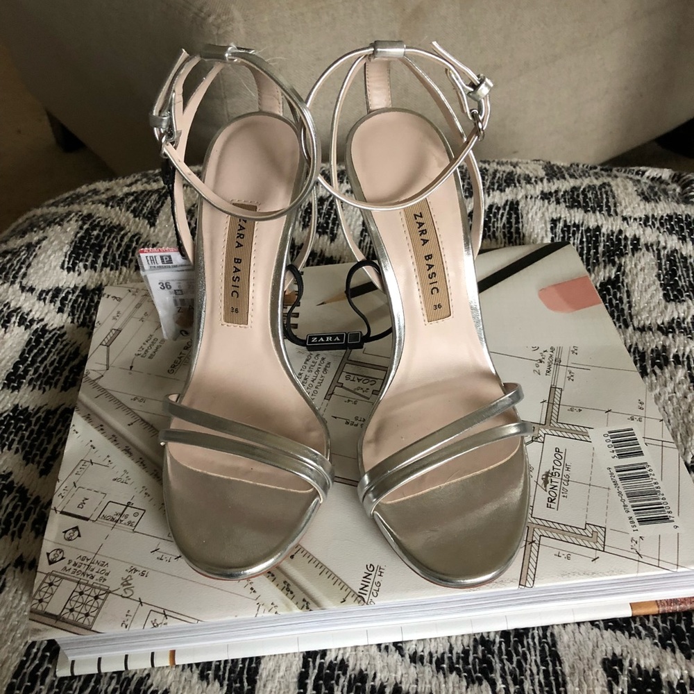 NWT zara strap heels